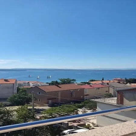 Ana With Sea View - Two Bedroom With Terrace And Sea View Apartmán Crikvenica