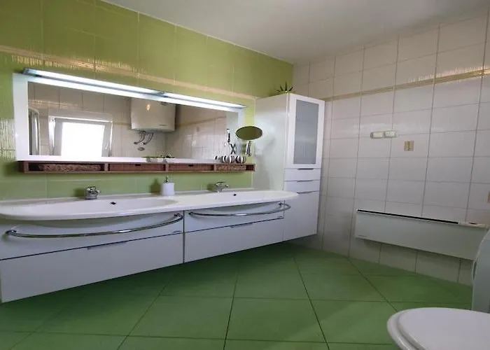 Ana With Sea View - Two Bedroom With Terrace And Sea View Crikvenica
